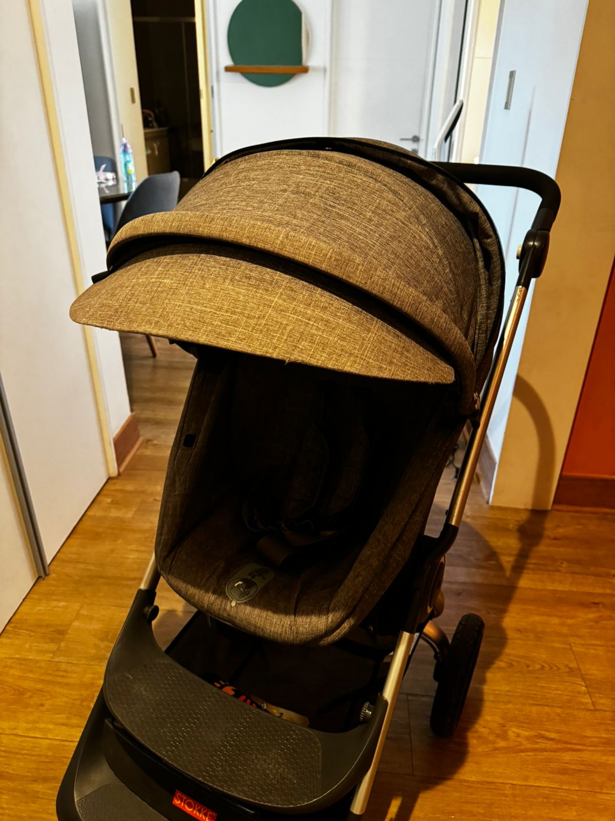 (COD:BB13886) COCHE PASE0 STOKKE SCOOT V2 - Imagen 6