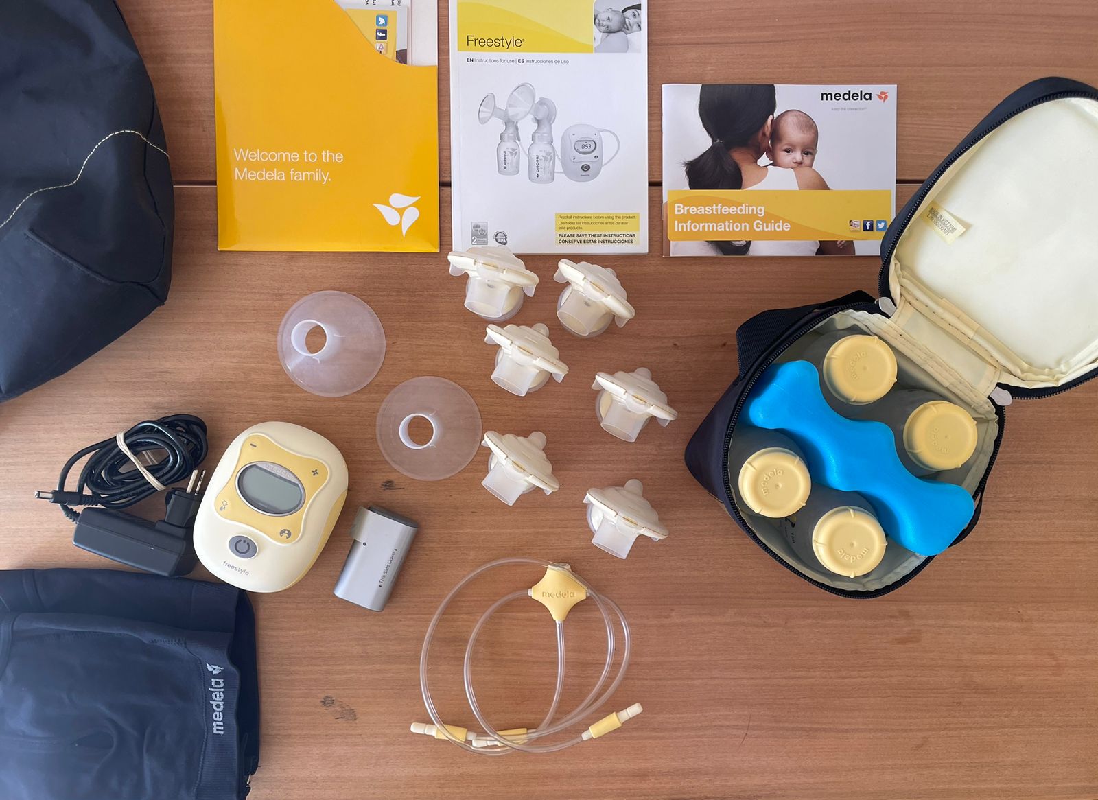 (COD:BB16526) EXTRACTOR DOBLE MEDELA FREESTYLE + ACCESORIOS - Imagen 6
