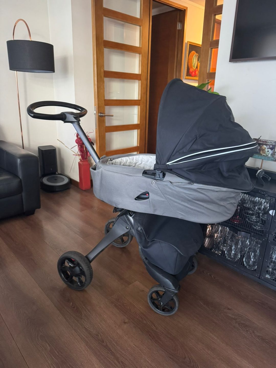 COD:BB16649) COCHE STOKKE XPLORY X + SILLA NIDO DE AUTO IZI GO