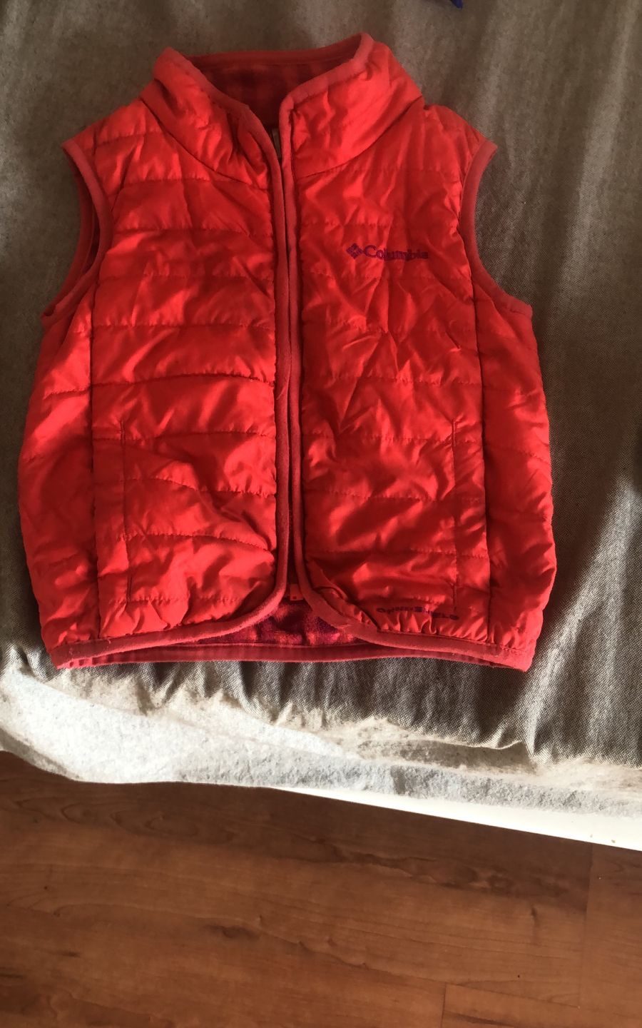 (COD: VI-97) PARKA REVERSIBLE SIN MANGAS COLUMBIA TALLA 2