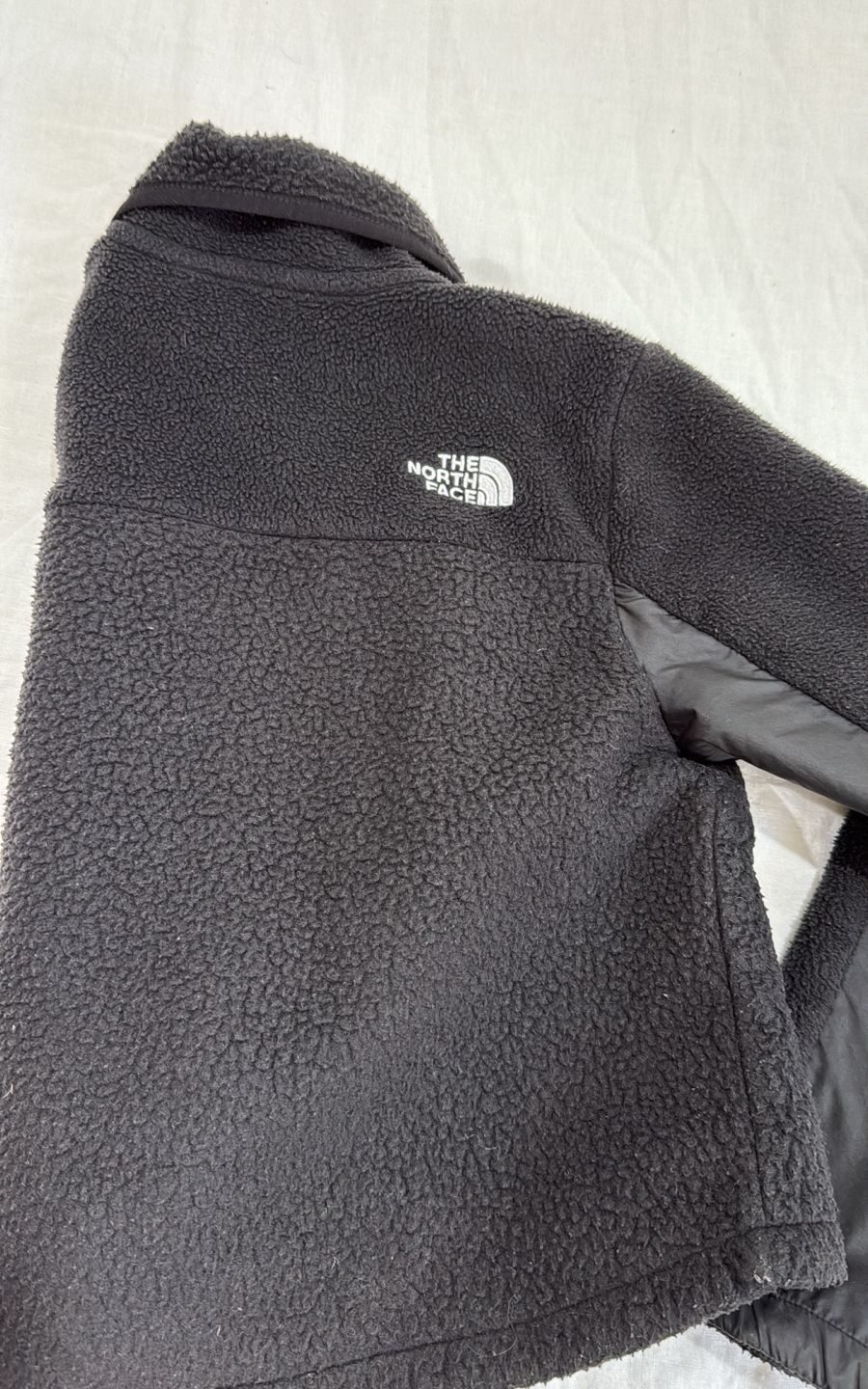 (COD: VI-77) POLAR NORTHFACE 7-8 AÑOS