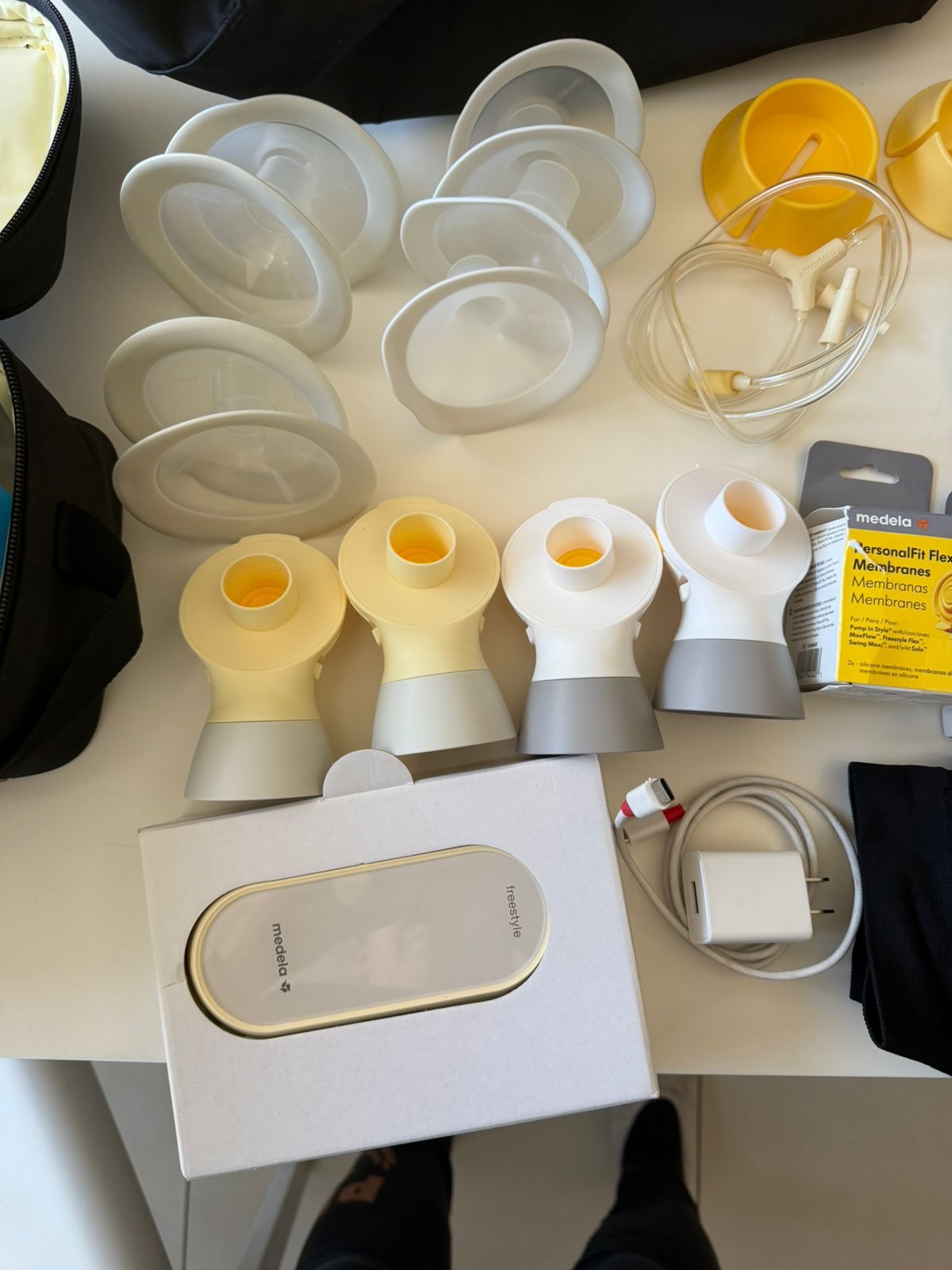 (COD: BB18837) EXTRACTOR MEDELA FREESTYLE FLEX + ACCESORIOS - Imagen 2