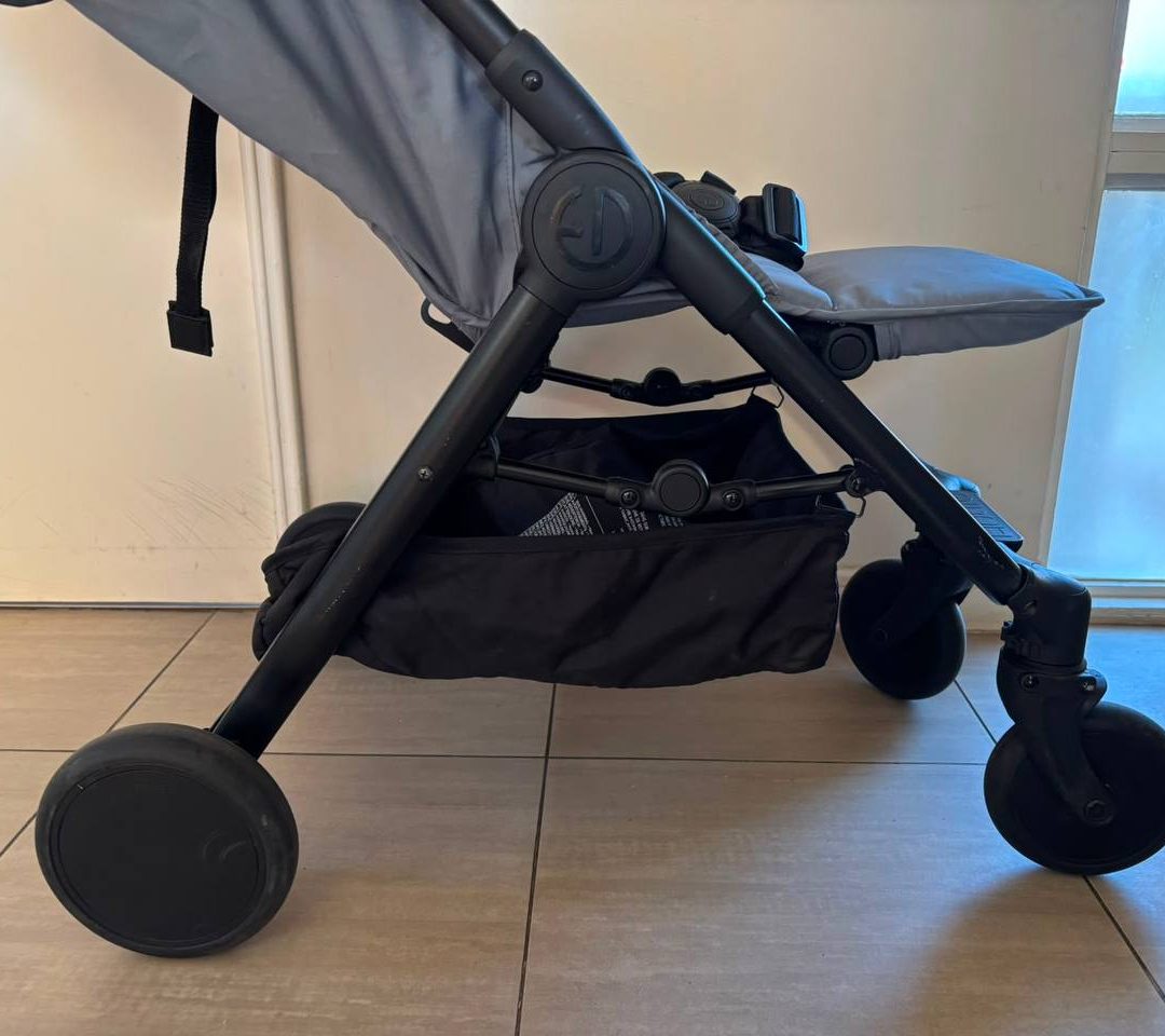 (COD:BB18870) COCHE DE PASEO ELODIE MONDO GRIS