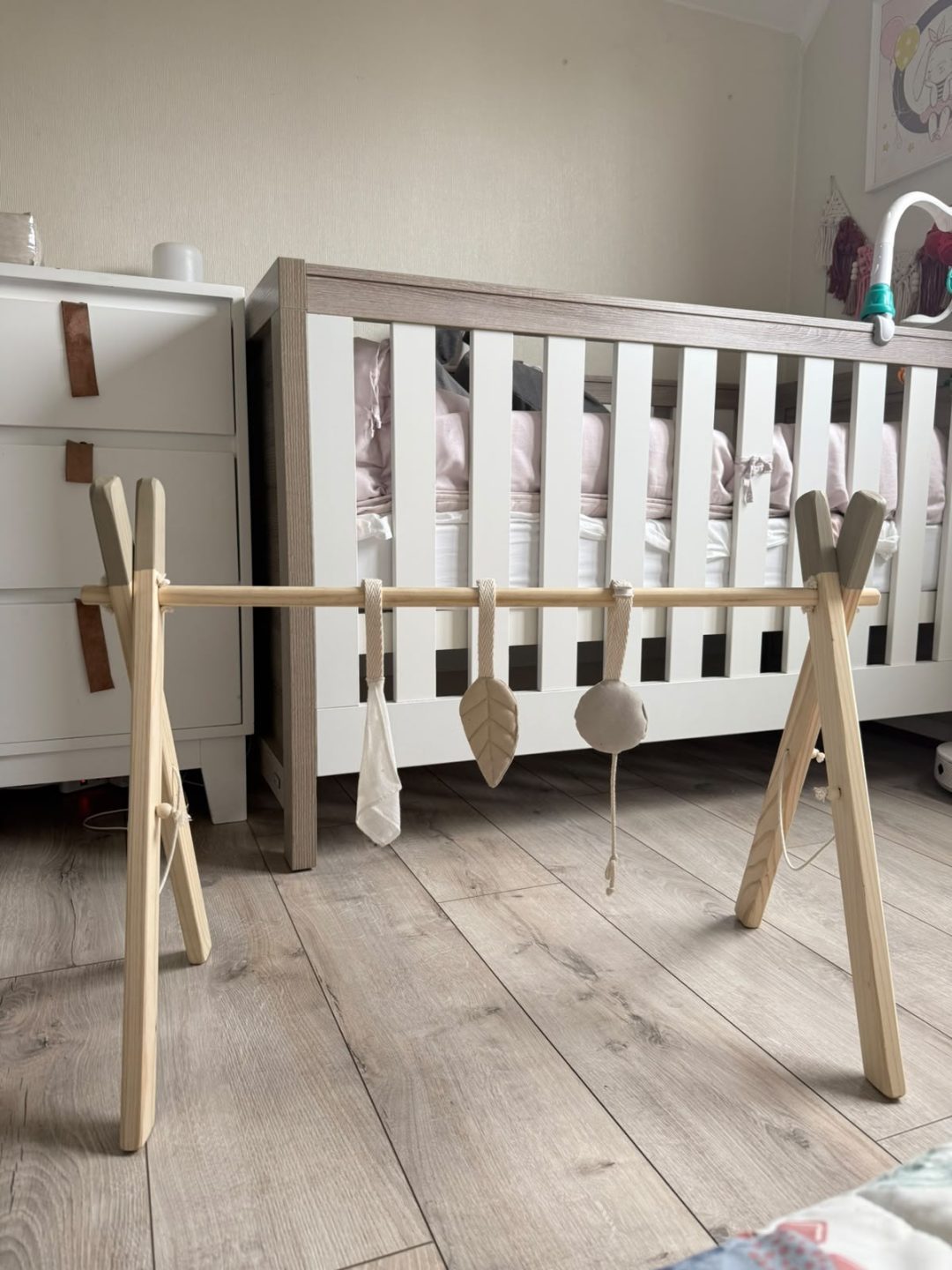 (COD:BB18883) GIMNASIO DE MADERA ESENCIAL ABEJA REINA