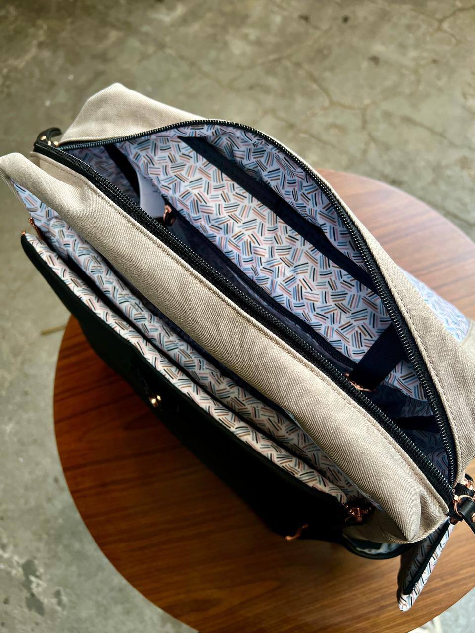 (COD:BB18917) MOCHILA MATERNAL PETUNIA PICKLE BOTTOM