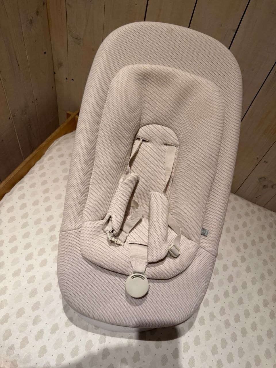 (COD:BB18928) SILLA NIDO MECEDORA STOKKE YOGA LIGHT SAND