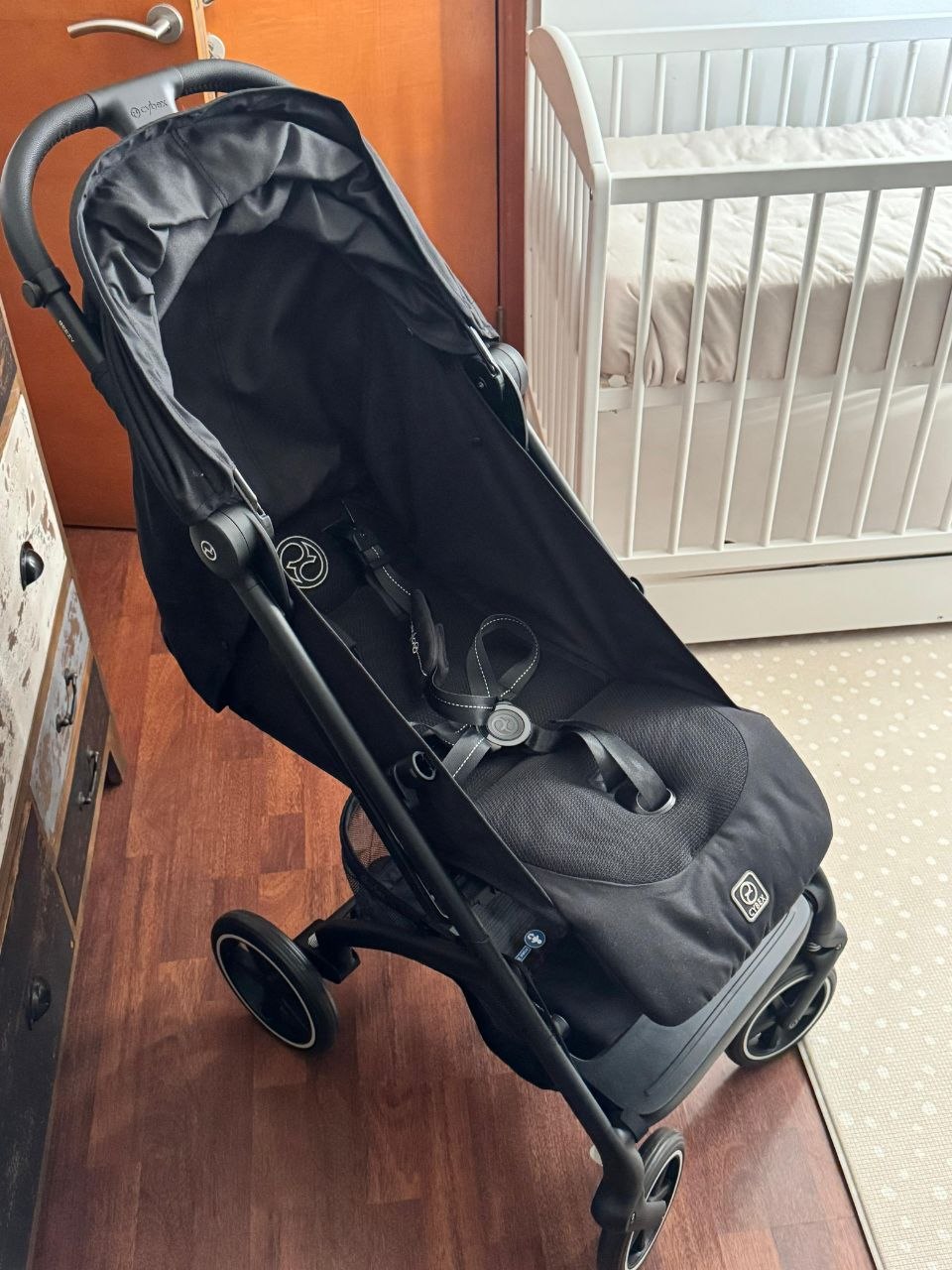 (COD:BB18929) COCHE DE PASEO CYBEX BEEZY 3
