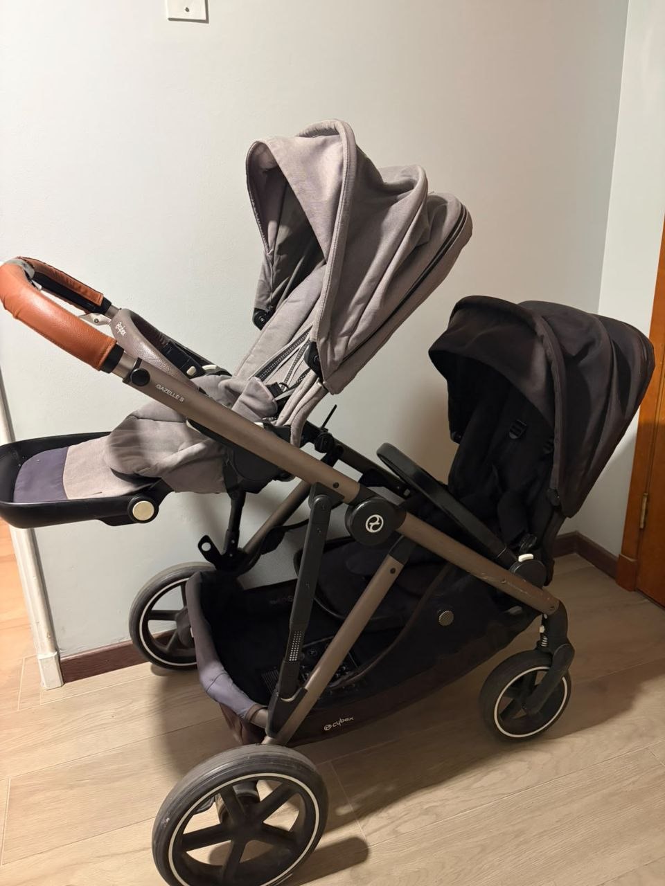 (COD:BB18931) COCHE DOBLE CYBEX GAZELLE + ACCESORIOS