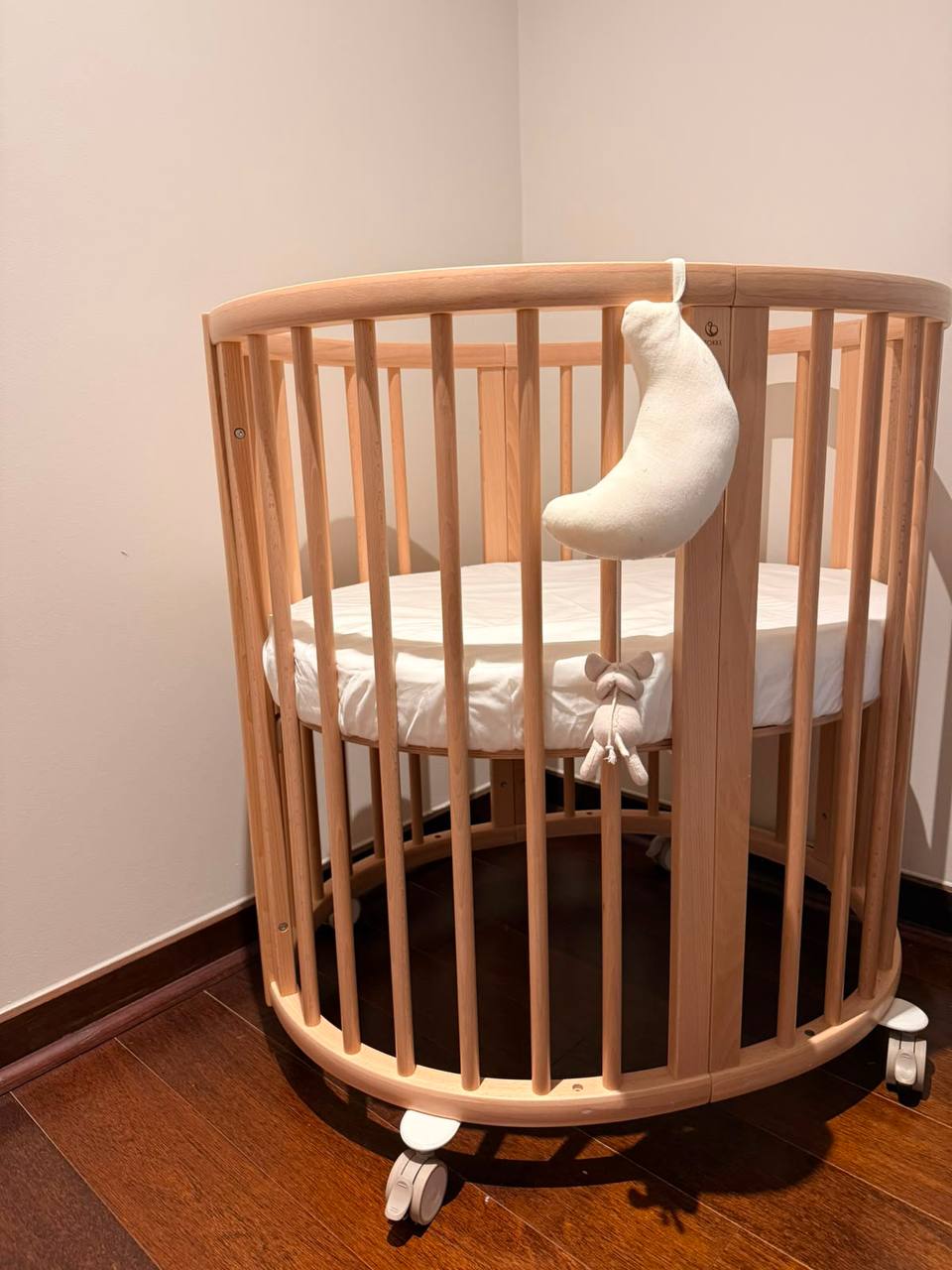 (COD:BB18935) CUNA STOKKE SLEEPI MINI + COLCHÓN