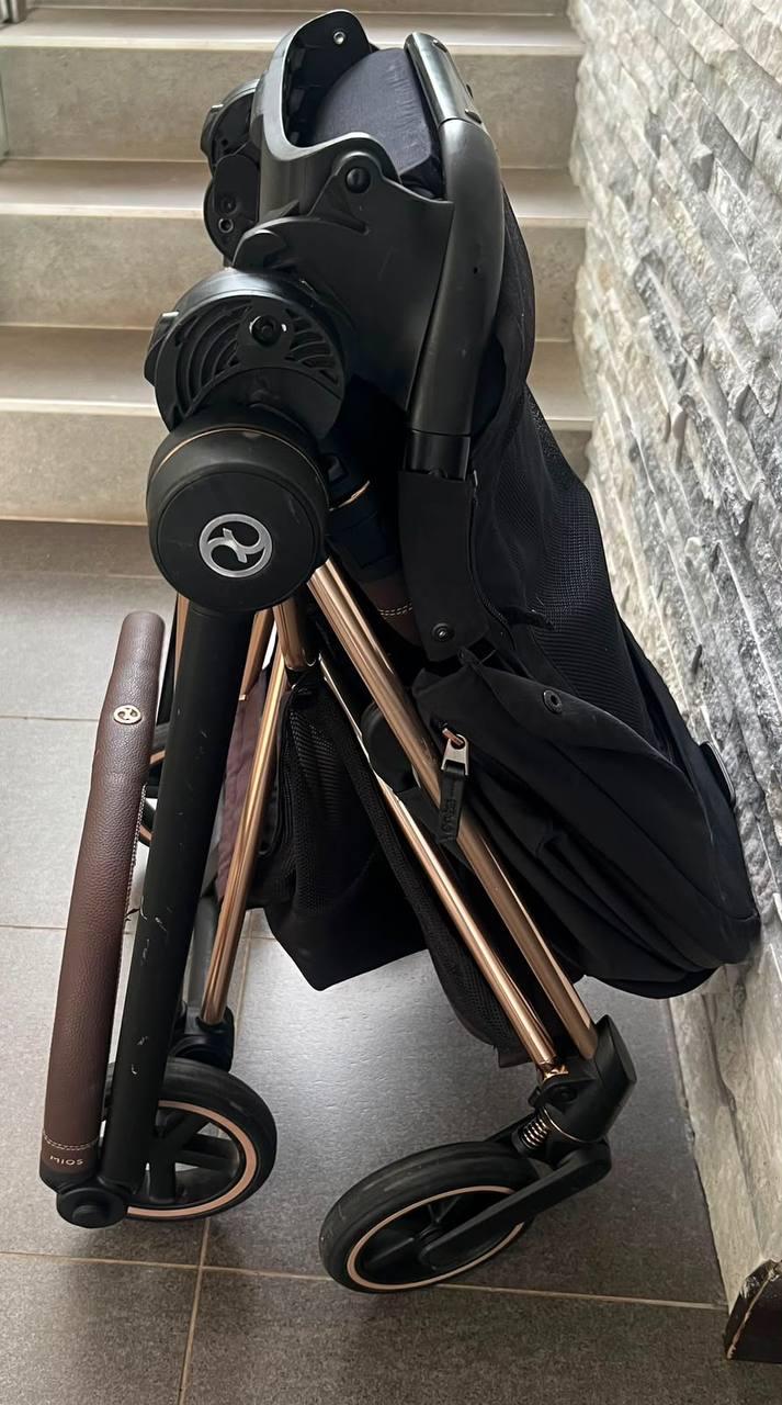 (COD:BB18938) COCHE CYBEX MIOS V4 + ATON G + ADAPTADORES