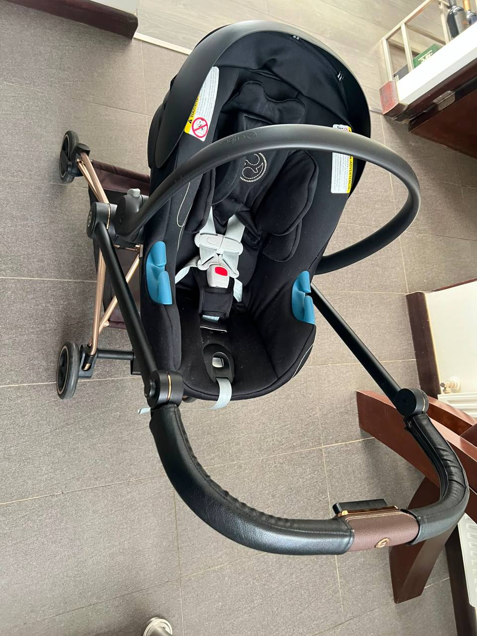 (COD:BB18938) COCHE CYBEX MIOS V4 + ATON G + ADAPTADORES