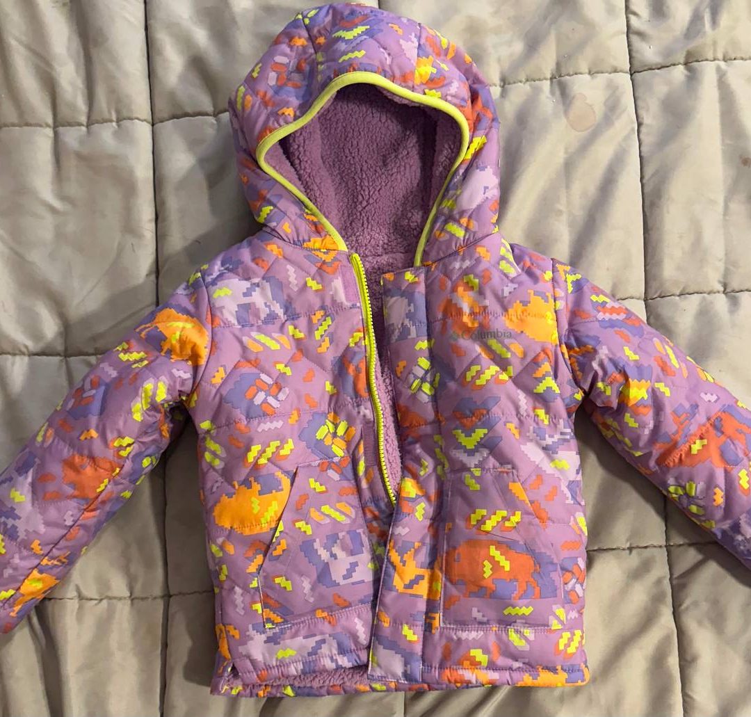 (COD:VI-125) PARKA REVERSIBLE COLUMBIA TALLA 4 (NUEVO)