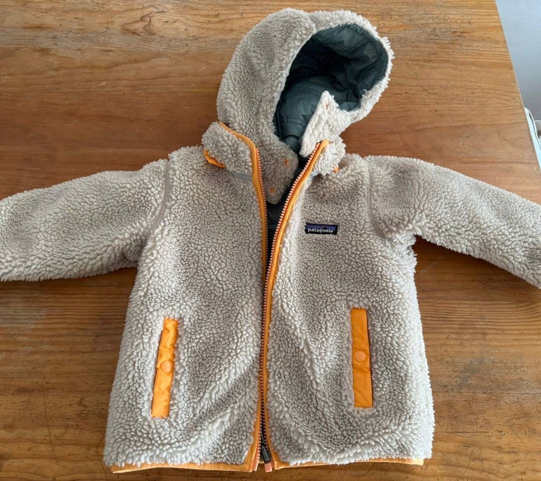 (COD:VI-132) PARKA REVERSIBLE PATAGONIA 4T