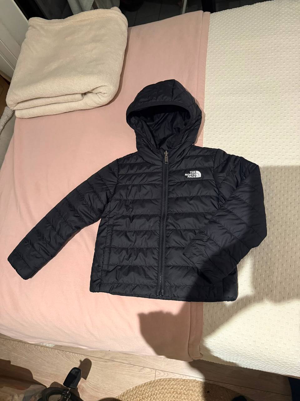(COD:VI-149) PARKA REVERSIBLE THE NORTH FACE TALLA 3